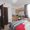 Photo 4: Lounge
