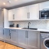Photo 2: Kitchen