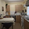 Photo 7: Kitchen