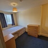 Photo 3: Room 1