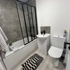Photo 4: Bathroom 