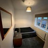 Photo 4: Light, bright & modern decor 