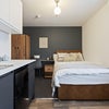 Photo 13: Room 4