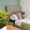 Photo 5: ROOM 6