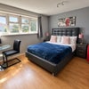 Photo 2: Room 3- Middle floor large bedroom 