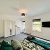 Photo 10: Bedroom1