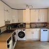 Photo 4: Kitchen