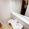 Photo 3: Room C private en-suite bathroom 