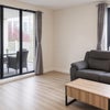 Photo 4: Living area 