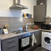 Photo 5: Kitchen