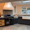 Photo 2: Kitchen 