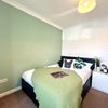 Photo 2: Room 6: Fully furnished and all bills included