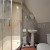Photo 15: room 5 en suite