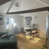 Photo 5: livingroom