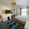 Photo 4: Double bedroom 1