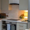 Photo 7: Kitchen