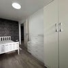 Photo 5: Room 2