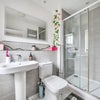 Photo 2: ensuite