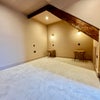 Photo 5: Room 5