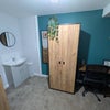 Photo 5: Room 1, personal bathroom