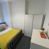 Photo 4: ROOM 4