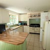 Photo 4: Kitchen