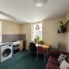 Photo 5: Kitchen
