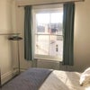 Photo 10: 2nd floor Double ensuite rear