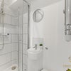 Photo 17: Room 1 - En suite