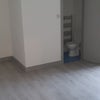 Photo 4: Middle room