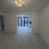 Photo 2: Livingroom 