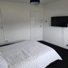 Photo 4: Main bedroom 