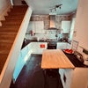 Photo 5: Kitchen