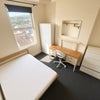 Photo 6: Room 1