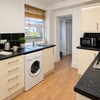 Photo 5: Kitchen