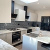 Photo 7: Kitchen