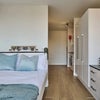 Photo 2: Bed