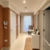 Photo 6: Hall_Entrance