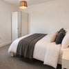 Photo 5: Bedroom