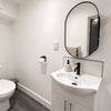 Photo 5: En-Suite