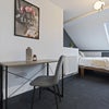 Photo 4: Room 6