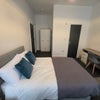 Photo 2: Room 1 En-Suite