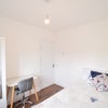 Photo 3: £824 pcm, Double room