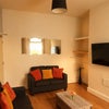 Photo 4: Lounge