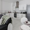 Photo 4: Kitchen 