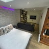 Photo 2: Modern setting