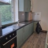 Photo 4: kitchen