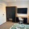 Photo 8: Room 2