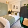 Photo 5: Room 2 ensuite £750
