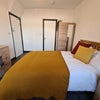 Photo 15: Room 2 En Suite